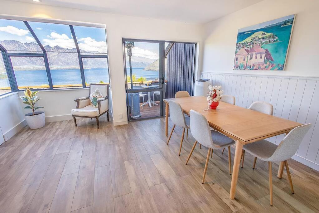 Fernhill Stunning View Home Queenstown Bagian luar foto